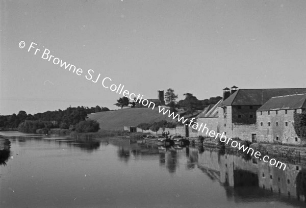 RIVERSIDE WITH WAREHOUSES